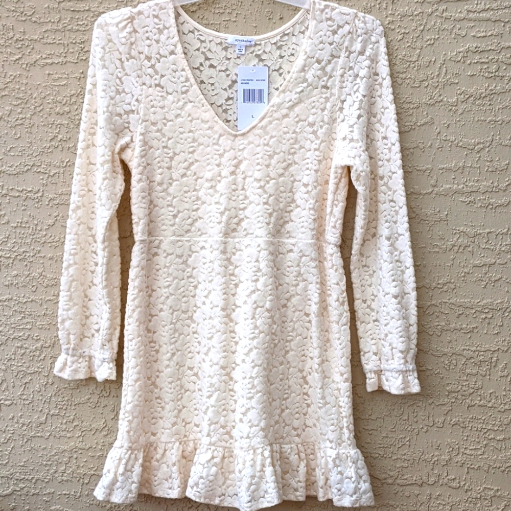 NWT Eyeshadow women's Off White Lace Dress sz L